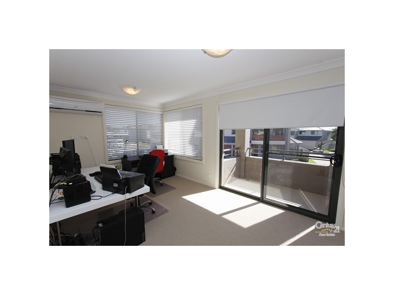 21 Siloam Drive, Belmont North NSW 2280