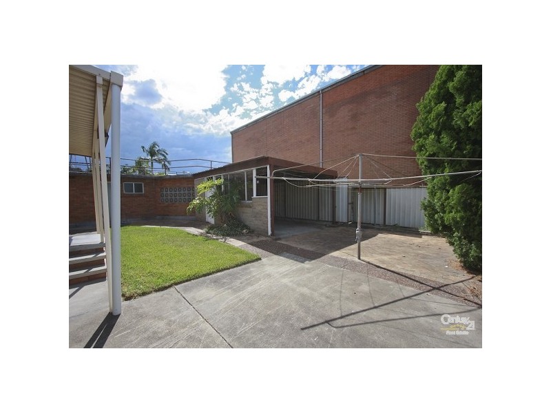 9 Cobbin Parade, Belmont NSW 2280