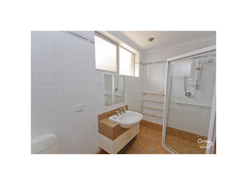 9 Cobbin Parade, Belmont NSW 2280