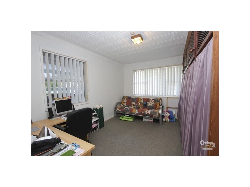 16 Moani Street, Eleebana NSW 2282
