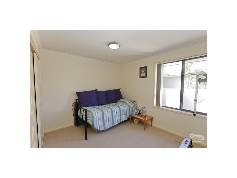 2/1 Keira Close, Valentine NSW 2280