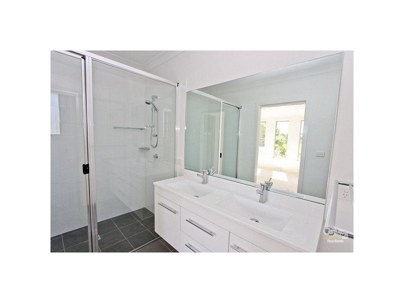 30 John Darling Avenue, Belmont North NSW 2280