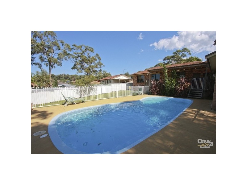 17 Kingfisher Close, Tingira Heights NSW 2290