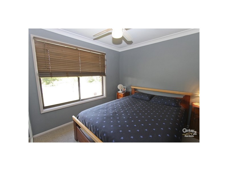 17 Kingfisher Close, Tingira Heights NSW 2290