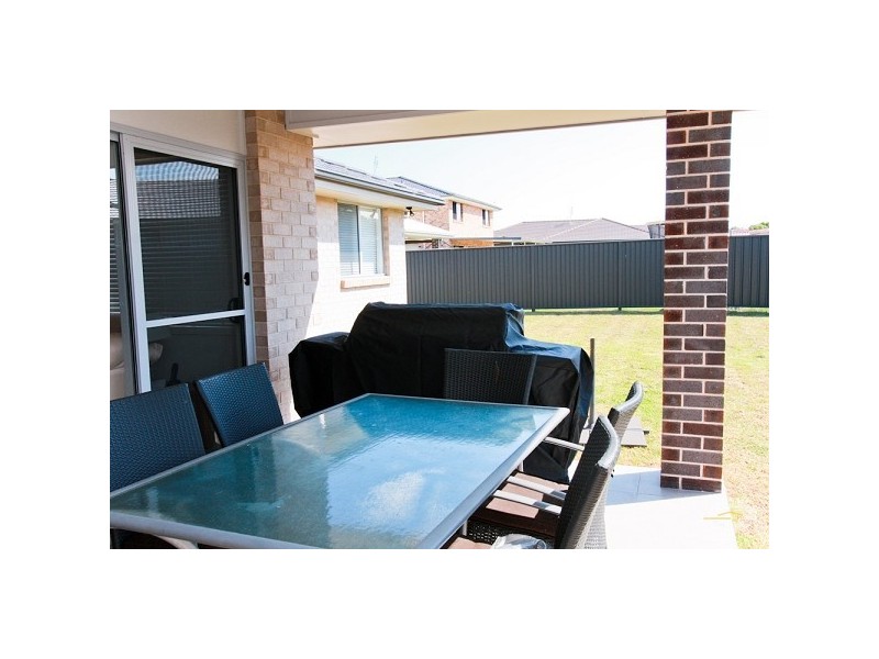 30 John Darling Avenue, Belmont North NSW 2280