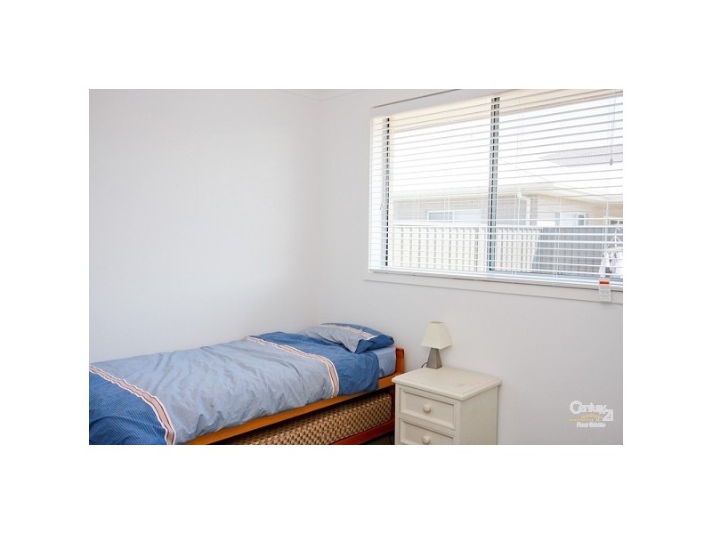 30 John Darling Avenue, Belmont North NSW 2280