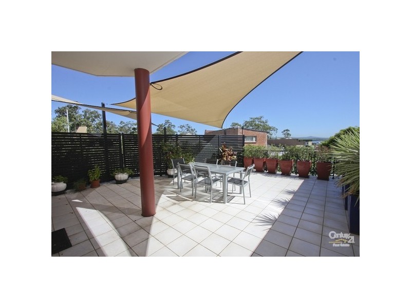 1/4 Berringar Road, Valentine NSW 2280