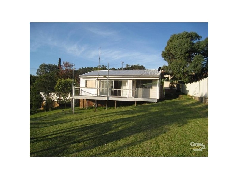 70 Thompson Road, Speers Point NSW 2284