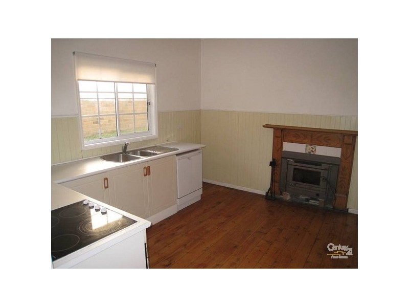 70 Thompson Road, Speers Point NSW 2284