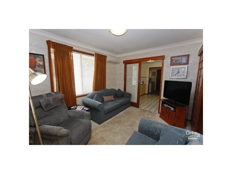 34 Berringar Road, Valentine NSW 2280