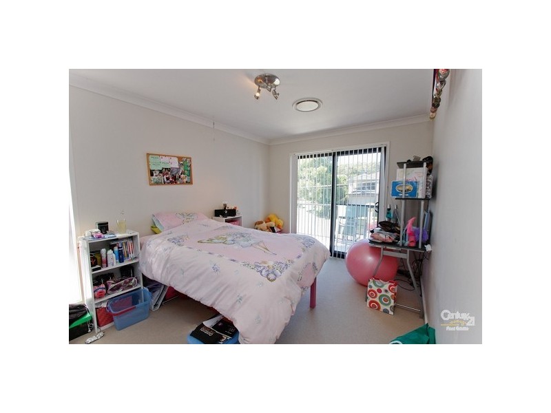 3/4 Berringar Road, Valentine NSW 2280