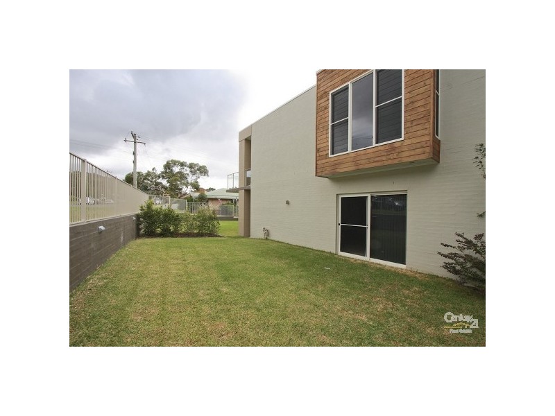 30 Ruswell Avenue, Warners Bay NSW 2282