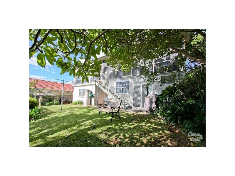 11 Croft Road, Eleebana NSW 2282