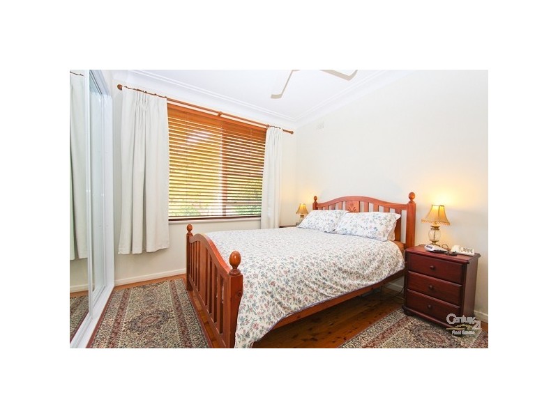11 Croft Road, Eleebana NSW 2282