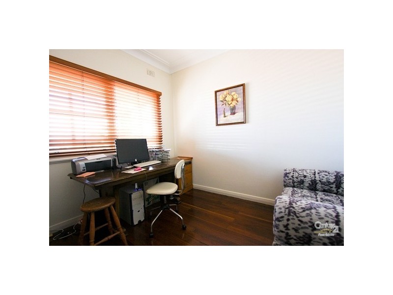 11 Croft Road, Eleebana NSW 2282