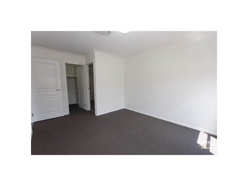 61A Dalmeny Drive, Macquarie Hills NSW 2285