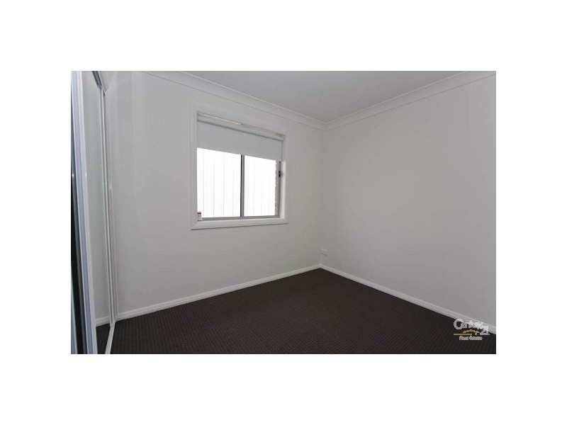 61A Dalmeny Drive, Macquarie Hills NSW 2285