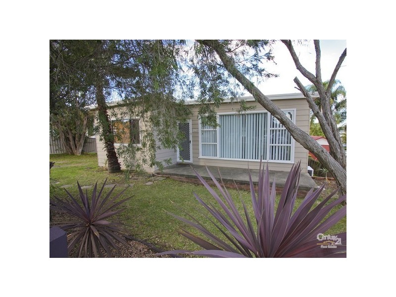 297 Pacific Highway, Belmont North NSW 2280