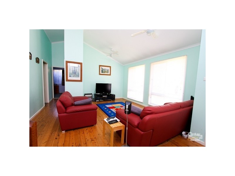34 Allambee Place, Valentine NSW 2280