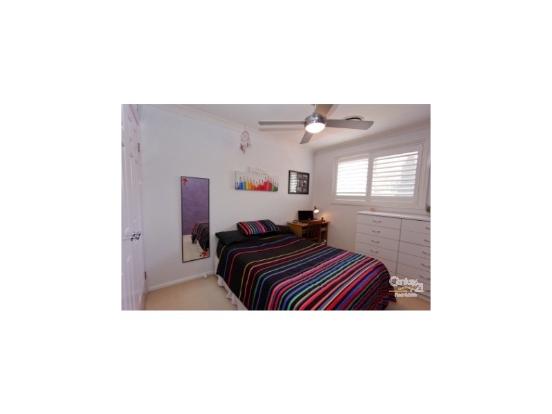 17 Dwyer Close, Eleebana NSW 2282