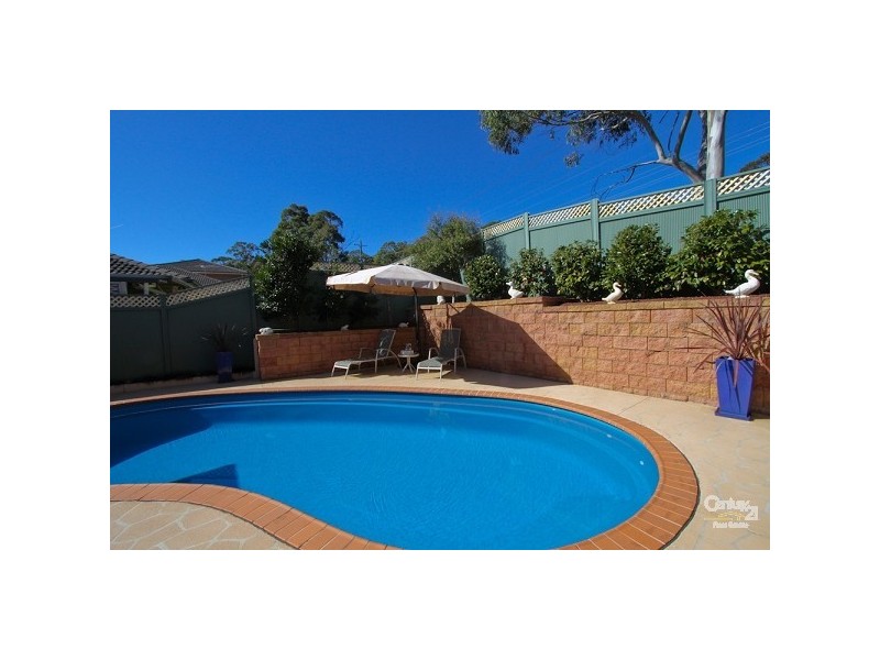4 Pepperbush Place, Garden Suburb NSW 2289