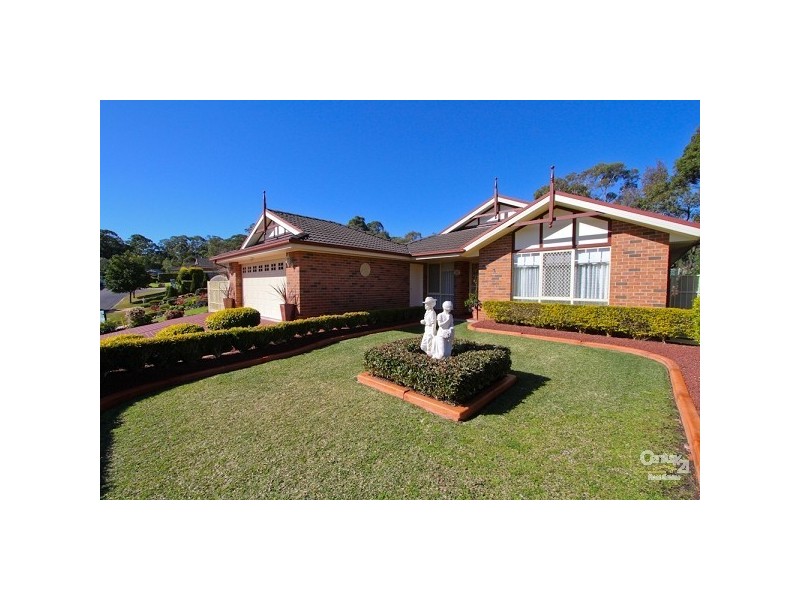 4 Pepperbush Place, Garden Suburb NSW 2289