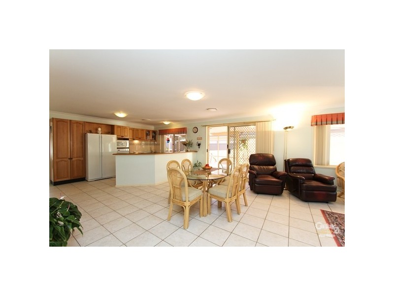 4 Pepperbush Place, Garden Suburb NSW 2289