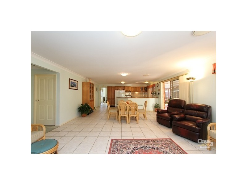 4 Pepperbush Place, Garden Suburb NSW 2289