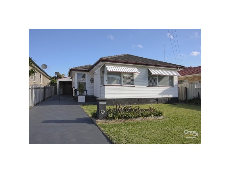 8 Pine Avenue, Cardiff South NSW 2285
