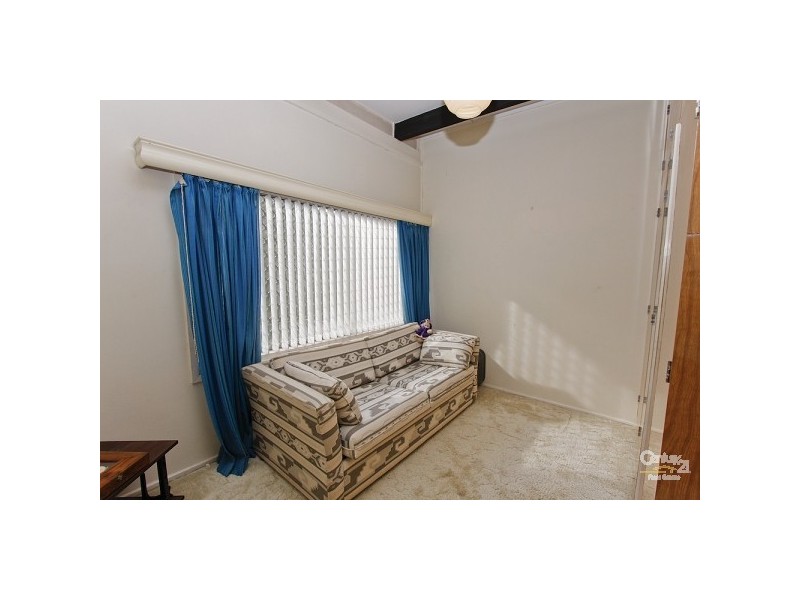 23 Croft Road, Eleebana NSW 2282