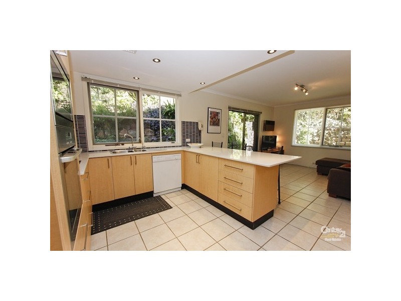 6 Eaton Close, Warners Bay NSW 2282