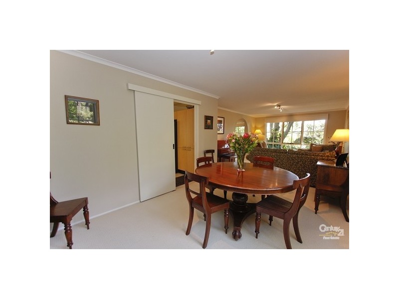 6 Eaton Close, Warners Bay NSW 2282