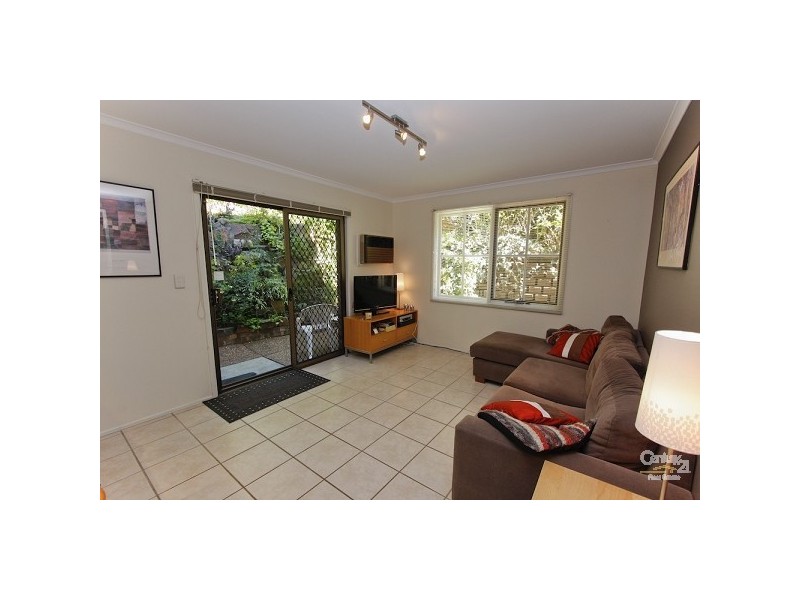 6 Eaton Close, Warners Bay NSW 2282