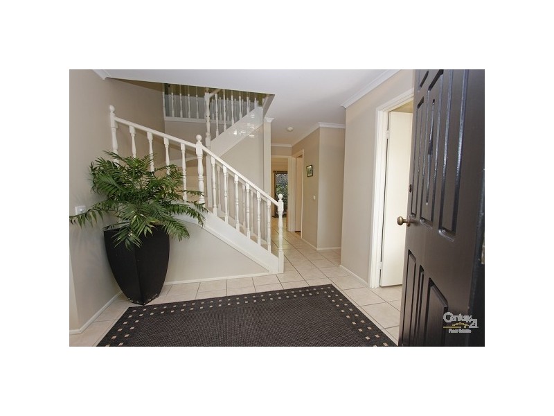 6 Eaton Close, Warners Bay NSW 2282