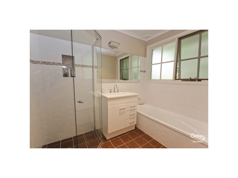 6 Eaton Close, Warners Bay NSW 2282