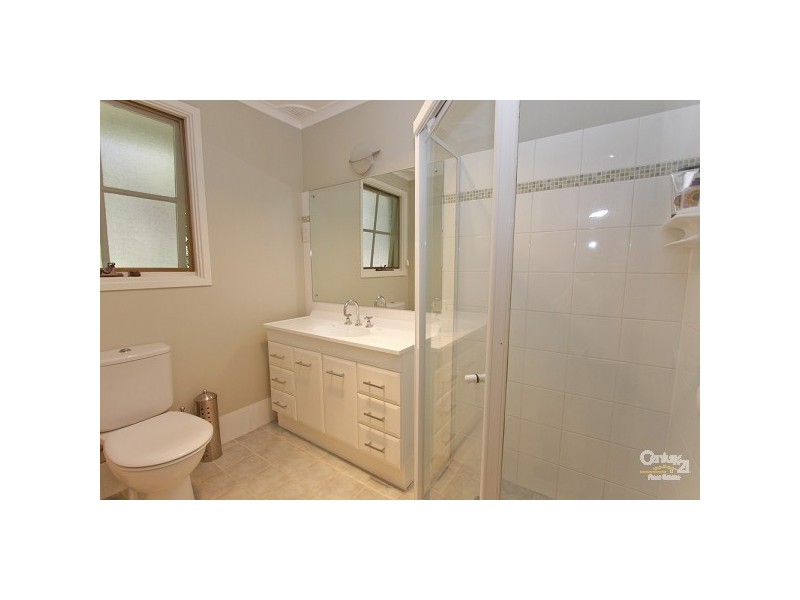 6 Eaton Close, Warners Bay NSW 2282