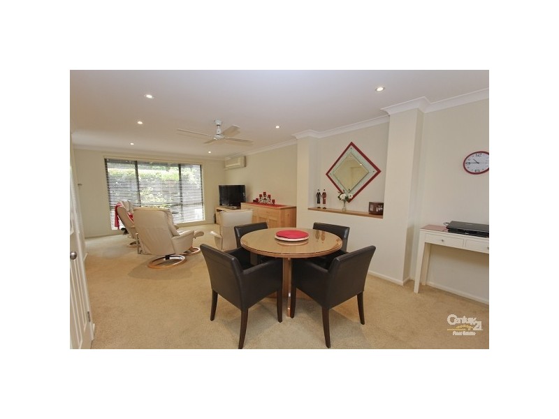 2/30 Martin Street, Warners Bay NSW 2282