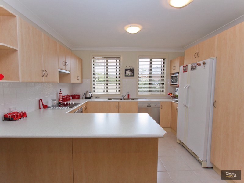 2/30 Martin Street, Warners Bay NSW 2282