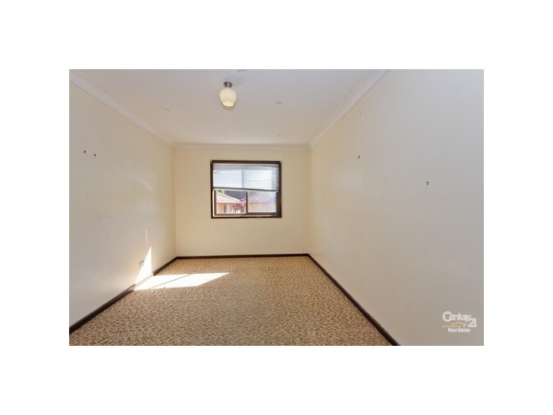 16 Arrowfield Street, Eleebana NSW 2282