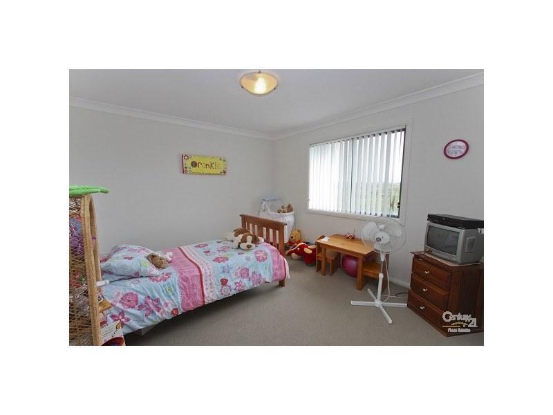 19 Siloam Drive, Belmont North NSW 2280