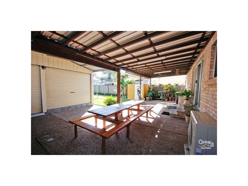 7 St Johns Drive, Croudace Bay NSW 2280
