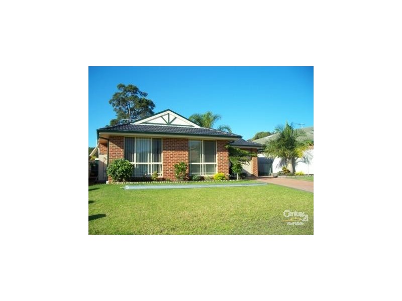 6 Minnesota Way, Warners Bay NSW 2282