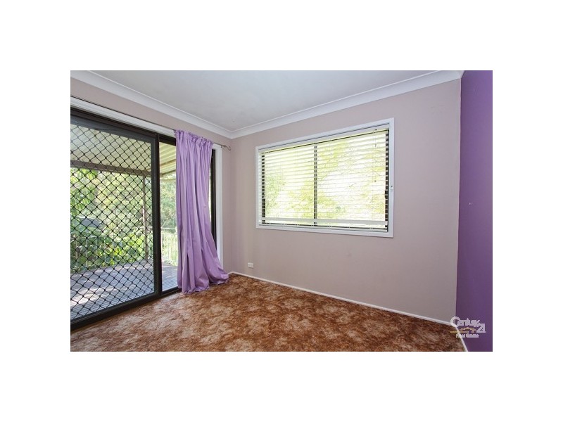 16 Walumbi Avenue, Tingira Heights NSW 2290