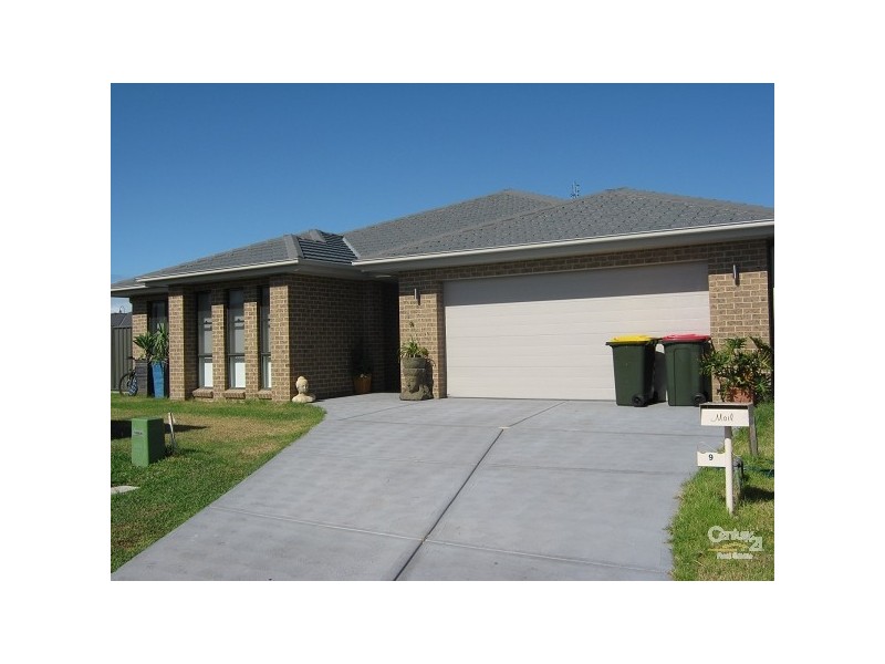 9 John Fallins Close, Belmont North NSW 2280
