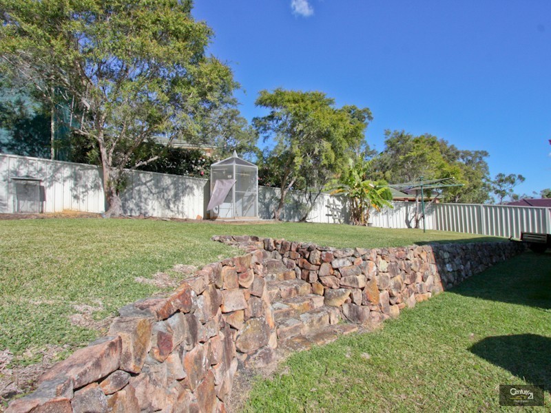 12 Cassegrain Close, Eleebana NSW 2282
