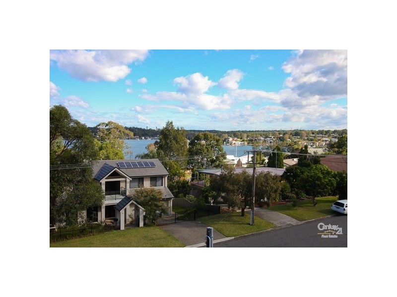 43 Alkrington Avenue, Fishing Point NSW 2283