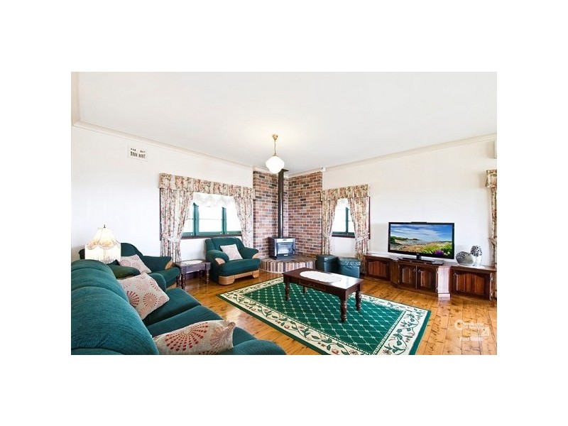 468 Warners Bay Road, Charlestown NSW 2290