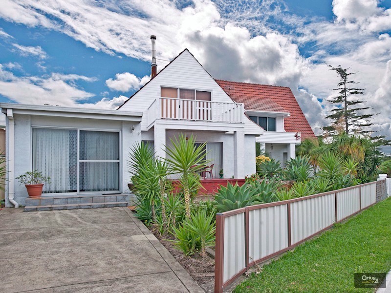 51 Medcalf Street, Warners Bay NSW 2282