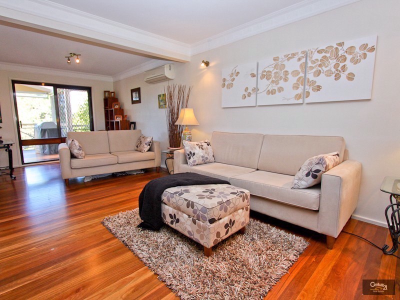 19 Charlton Street, Eleebana NSW 2282