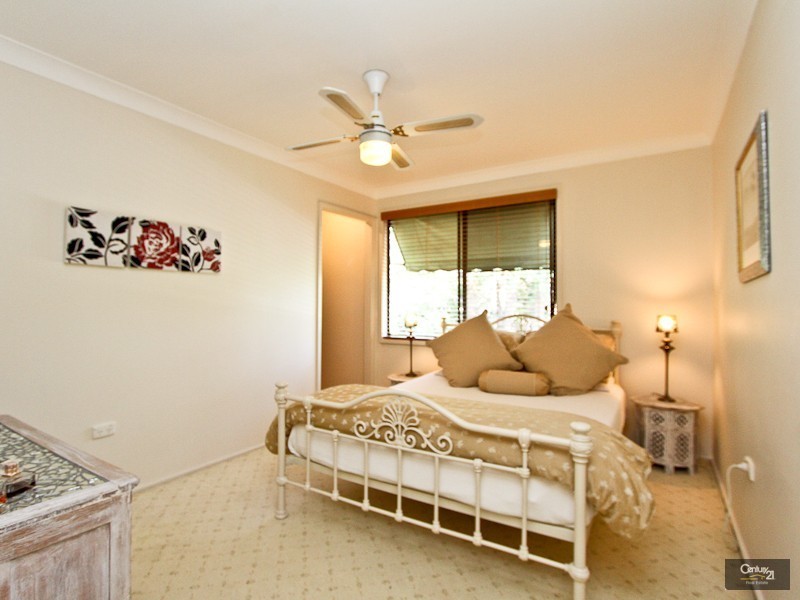 19 Charlton Street, Eleebana NSW 2282